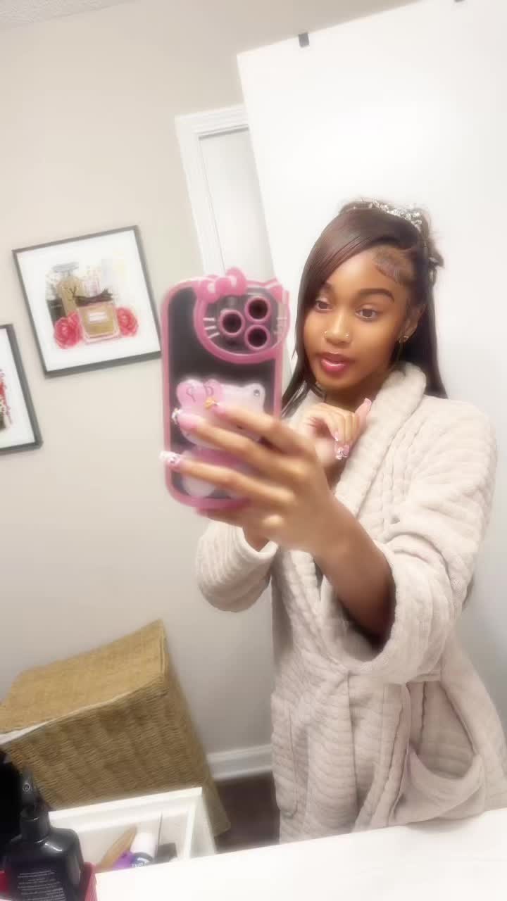 @christialahnn