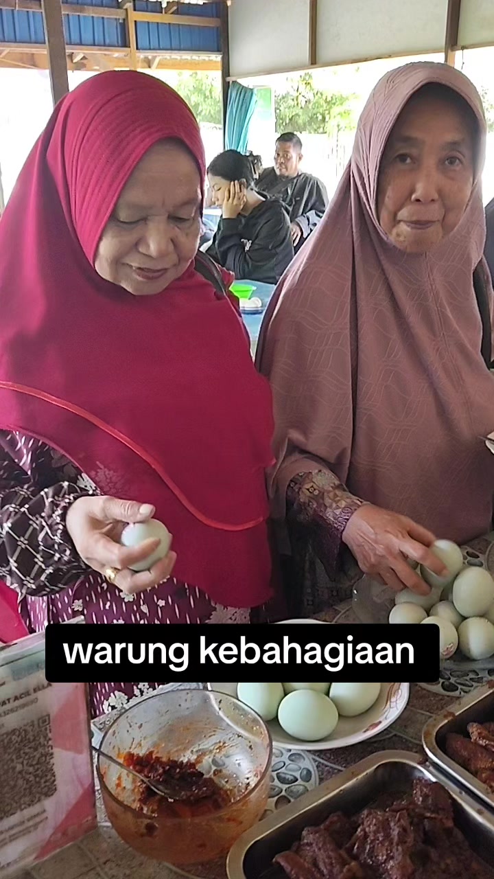 @warung katupat acil ella