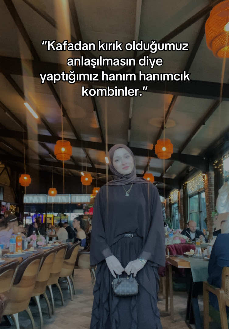 @Zehra Akdere