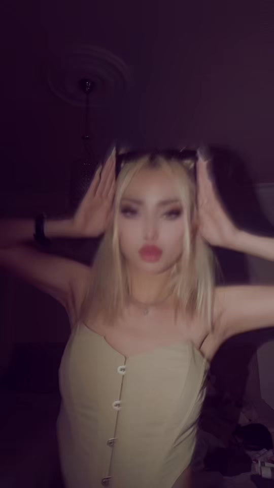 @hell._.ix