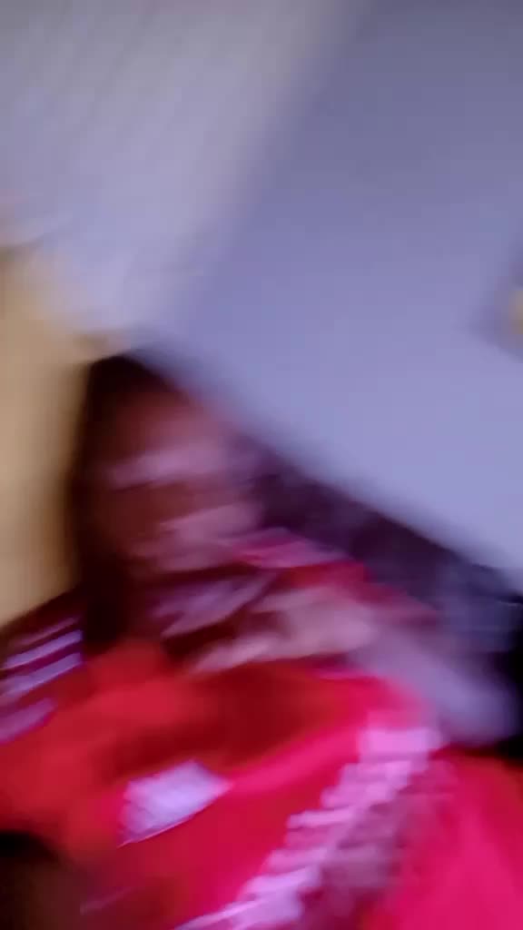 @AnnahRiziki
