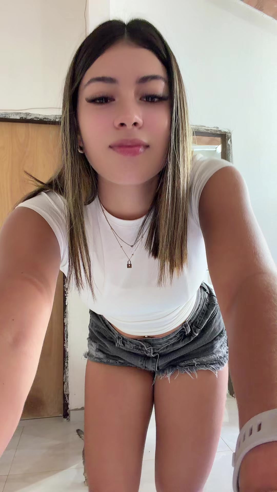 @Camila