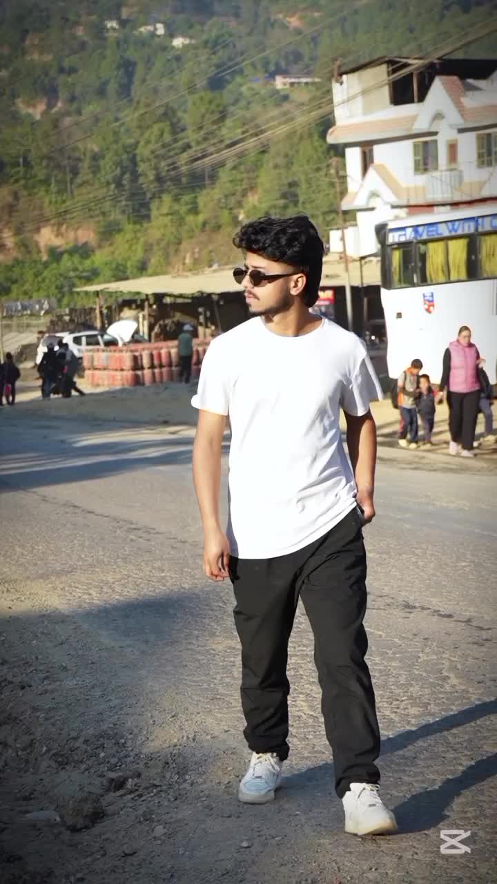 @AK_ROSHAN👑