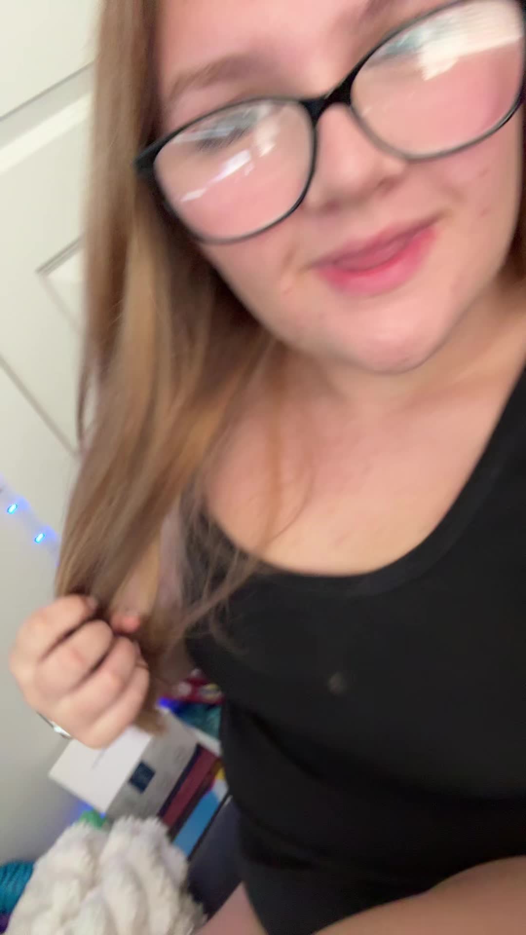 @Isabella