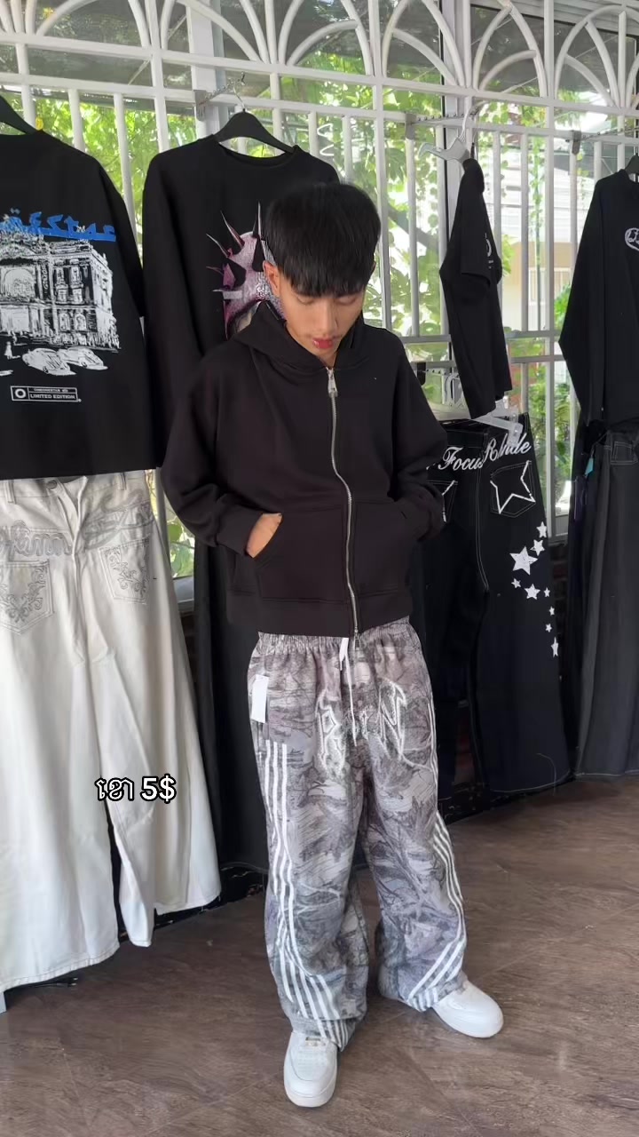 @11star🇰🇭