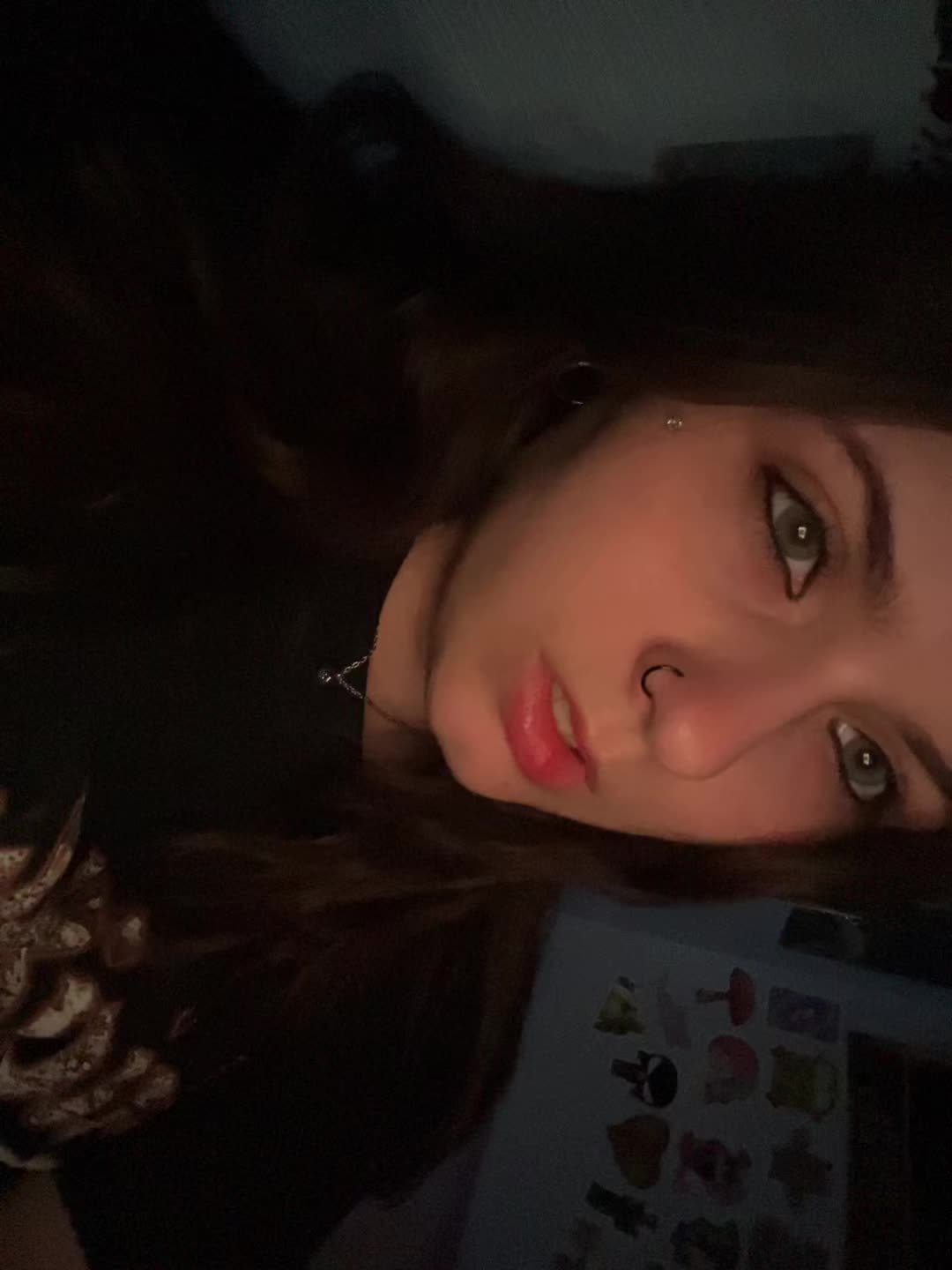 @🦦