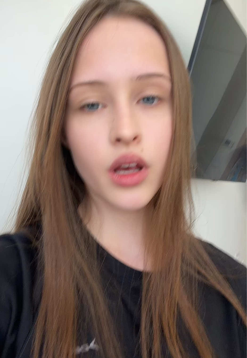 @av8
