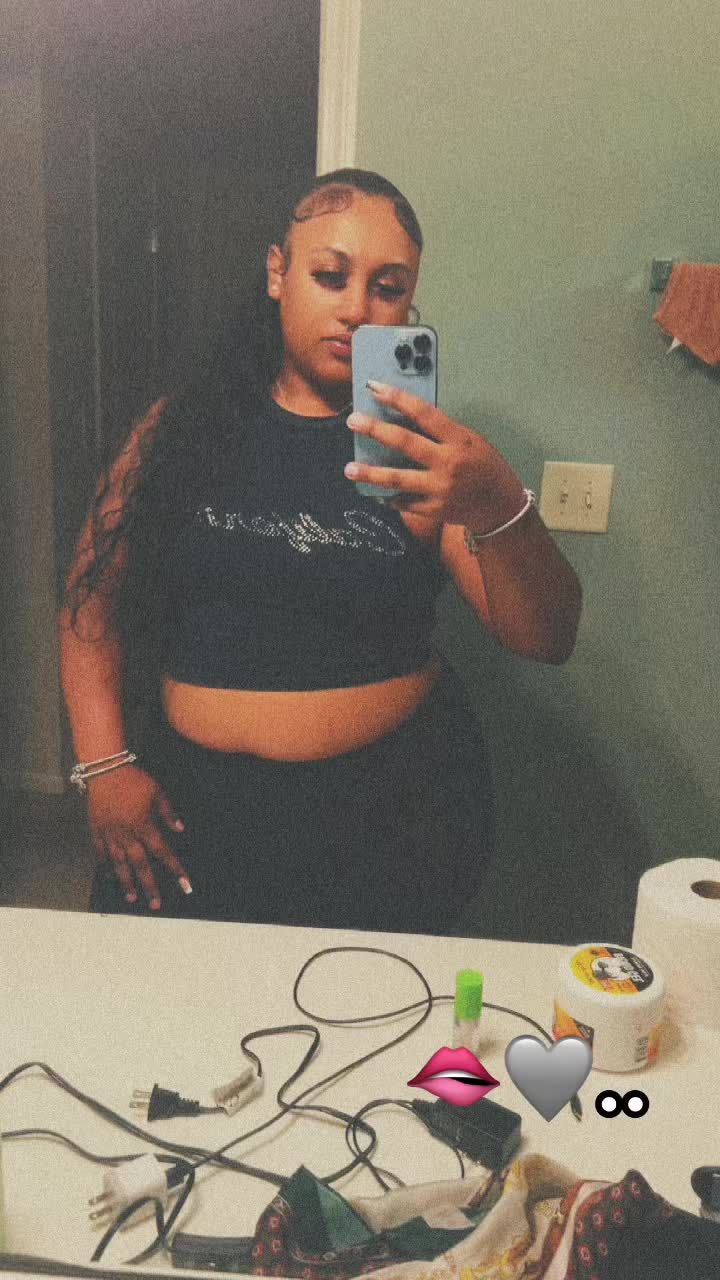@thereallmercedess
