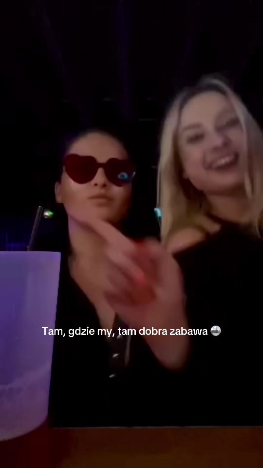 @🦋 Julia 🦋