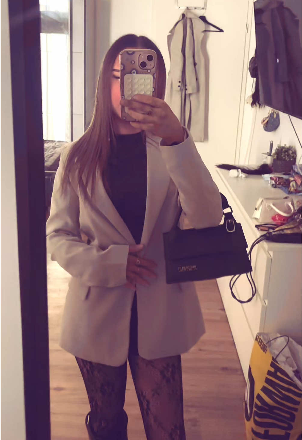 @user26 ❥