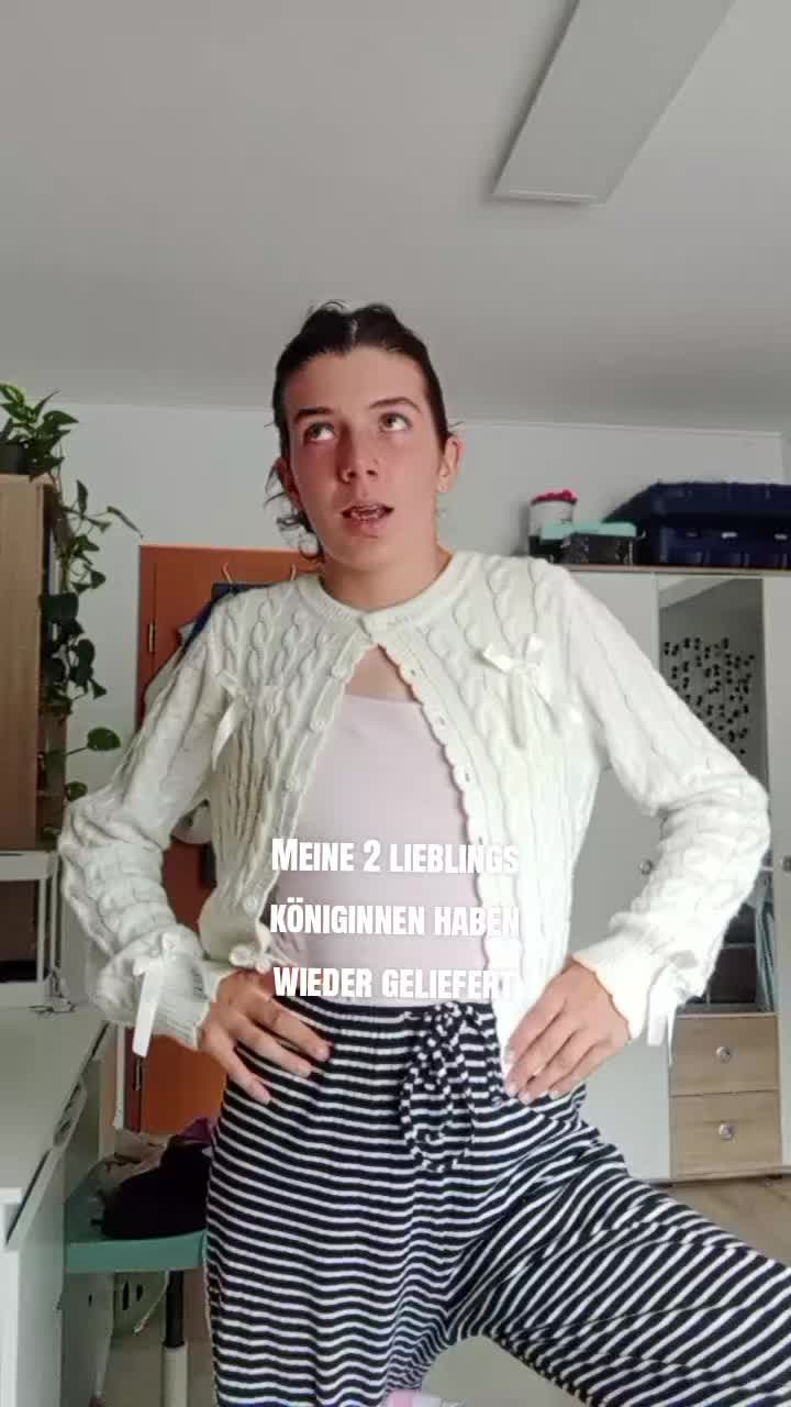 @Selina ( Zarti's Version <3 )