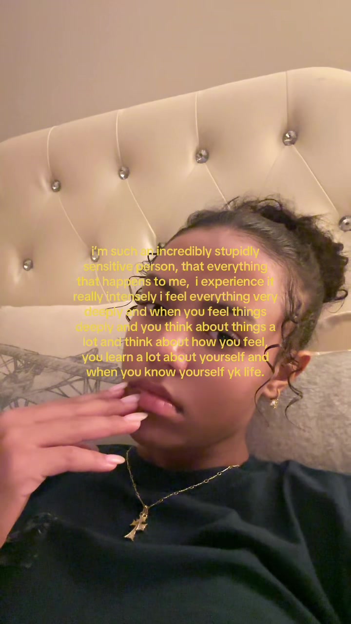 @watchmejanaenae_
