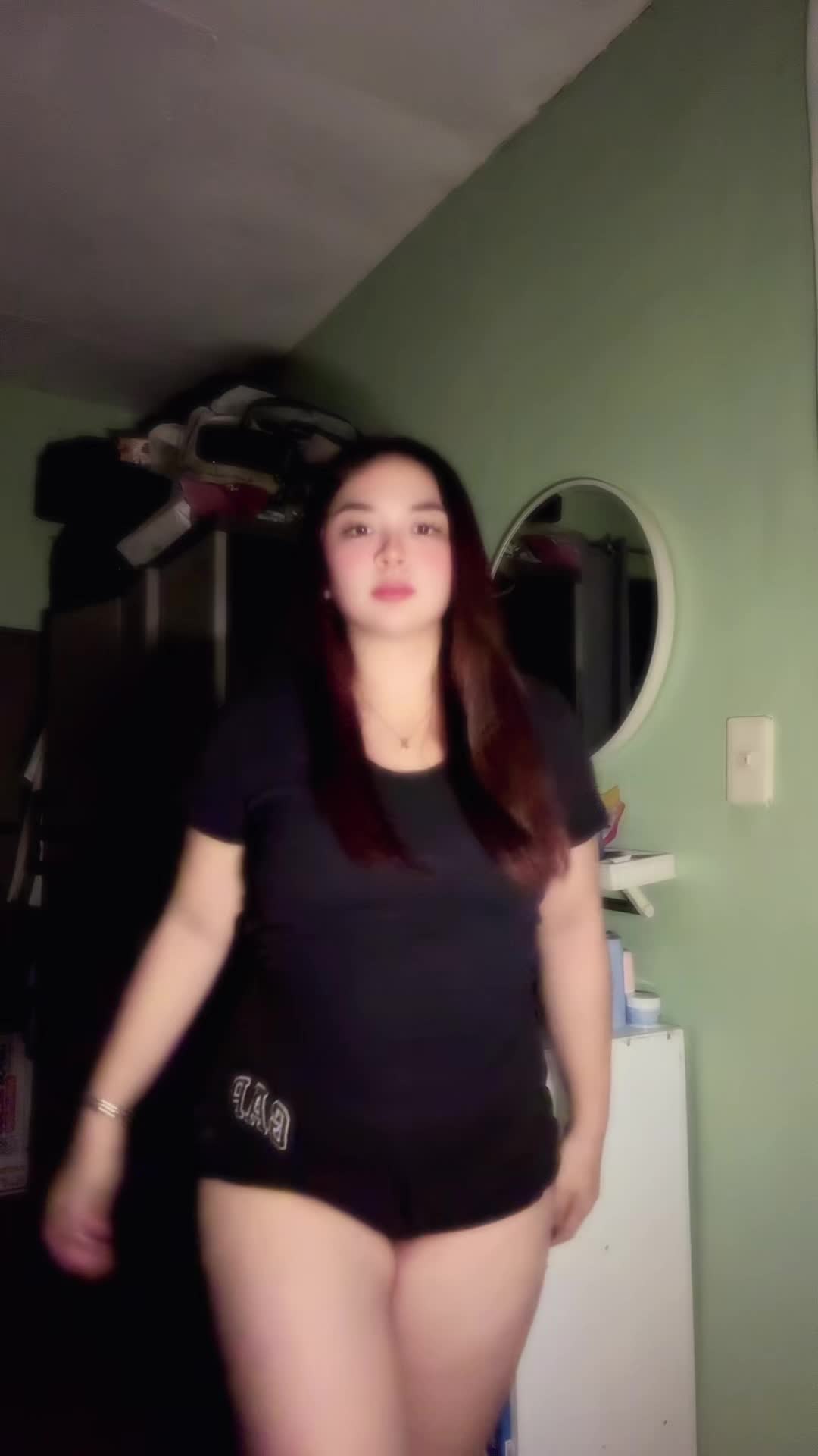 @🐷