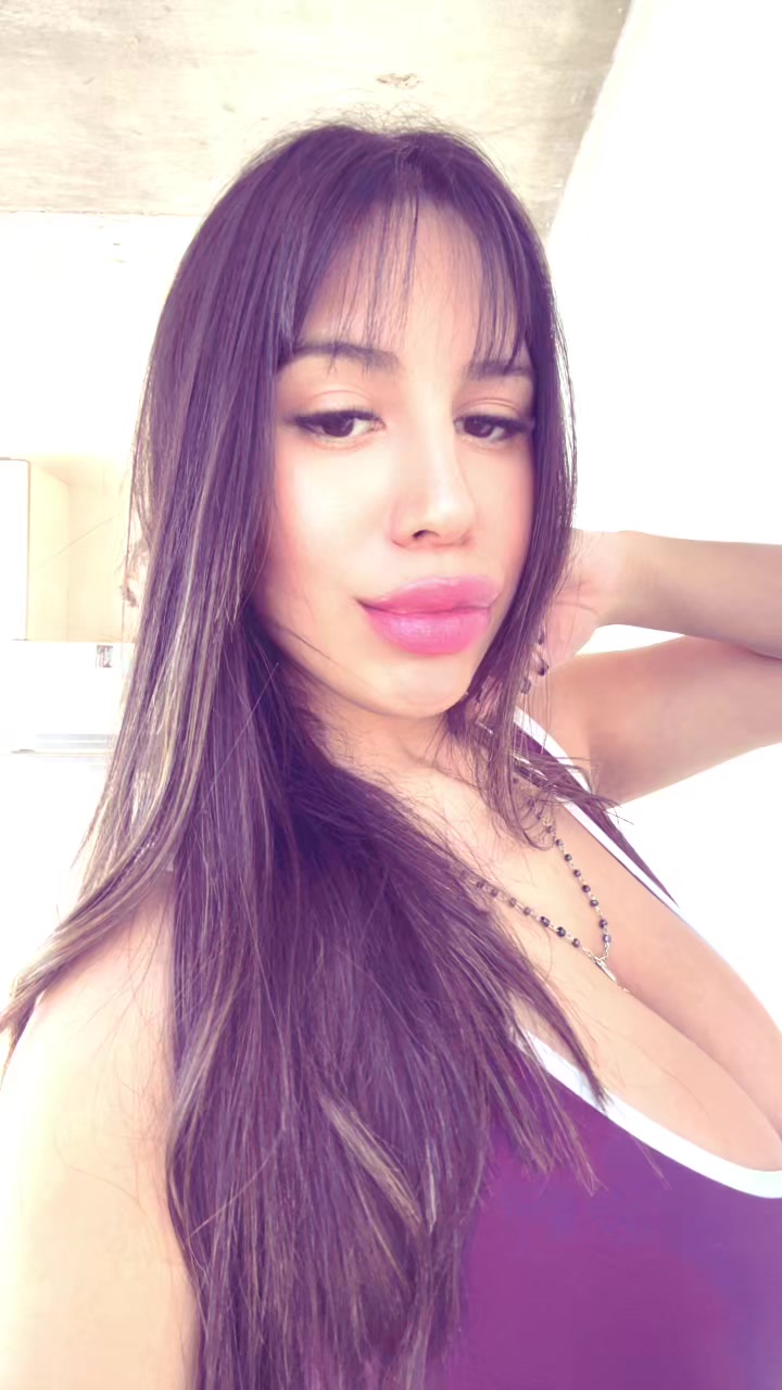 @Sofi 🍒