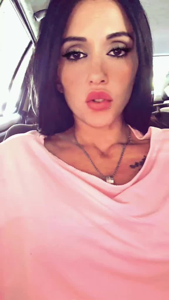 @Emilia86