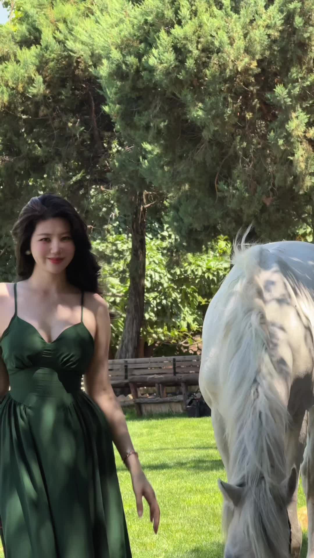 @Miana