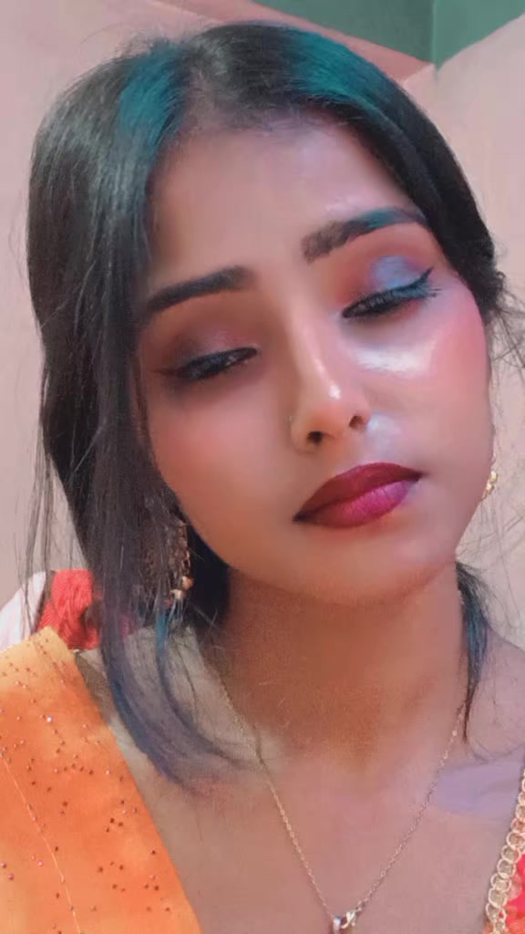 @rakhi thakur🌸🕊️