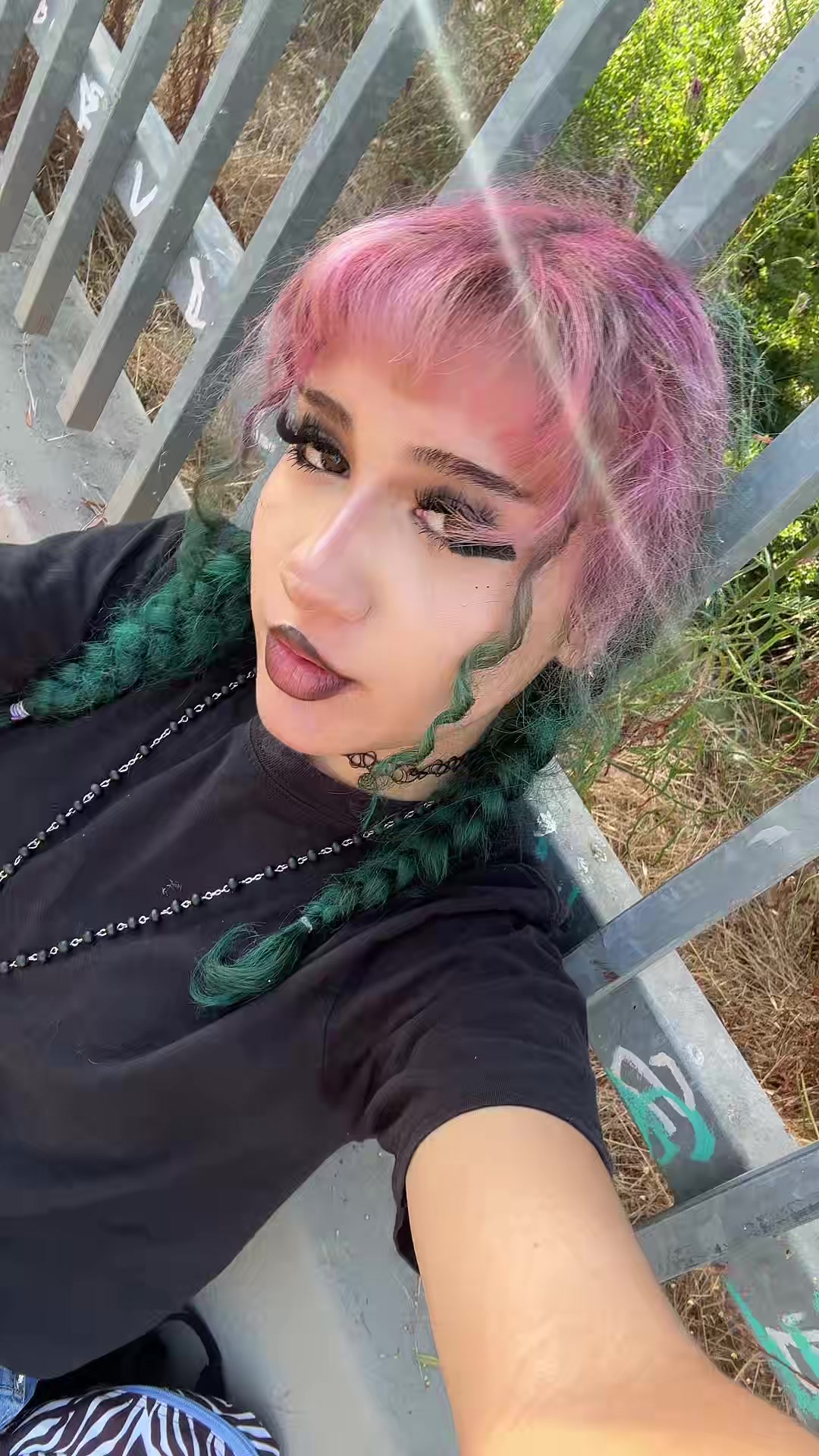 @☠︎︎