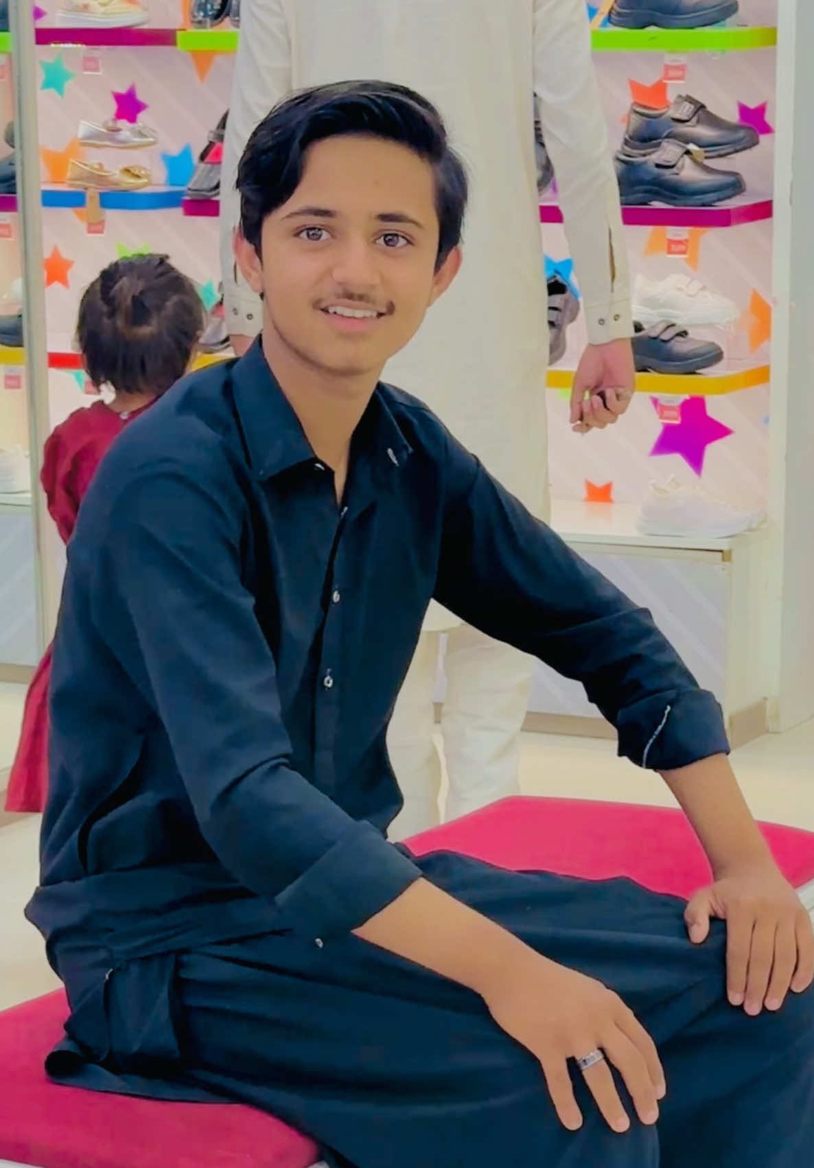 @🥀سردارملک شاویز کانجو🥰