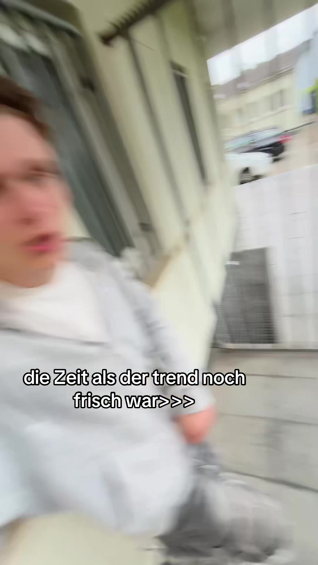 @𝐰𝐚𝐯𝐲𝐲_𝐩𝐢𝐚