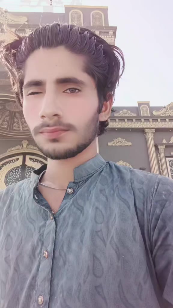 @cute khan