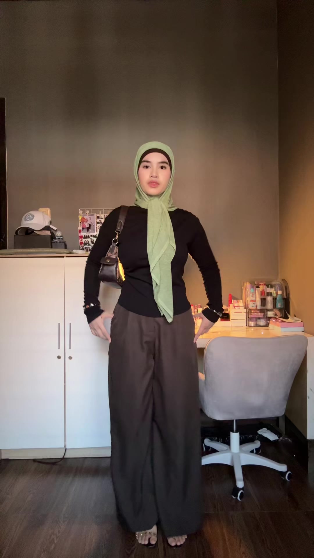 @Nayyut