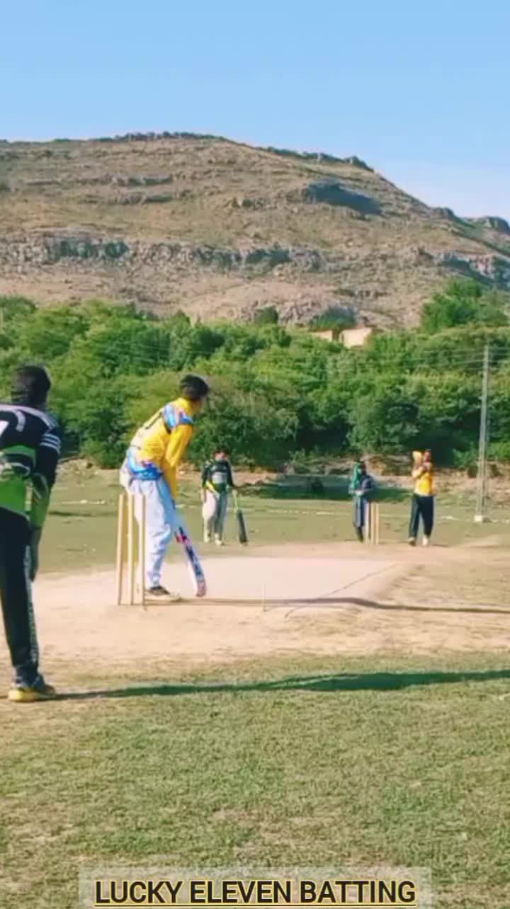 @HAMDARD CRICKET TEAM