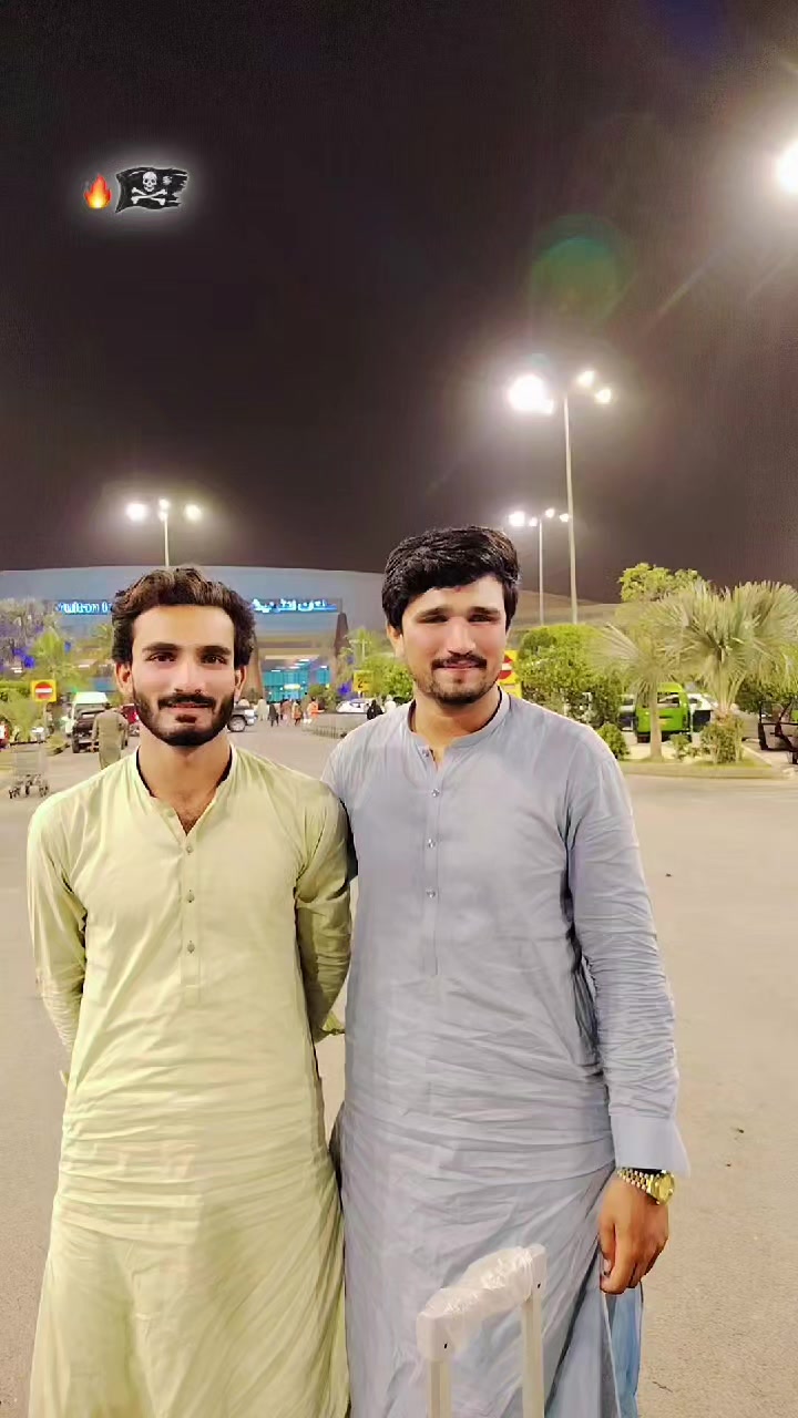 @ارسلان گھلو۔