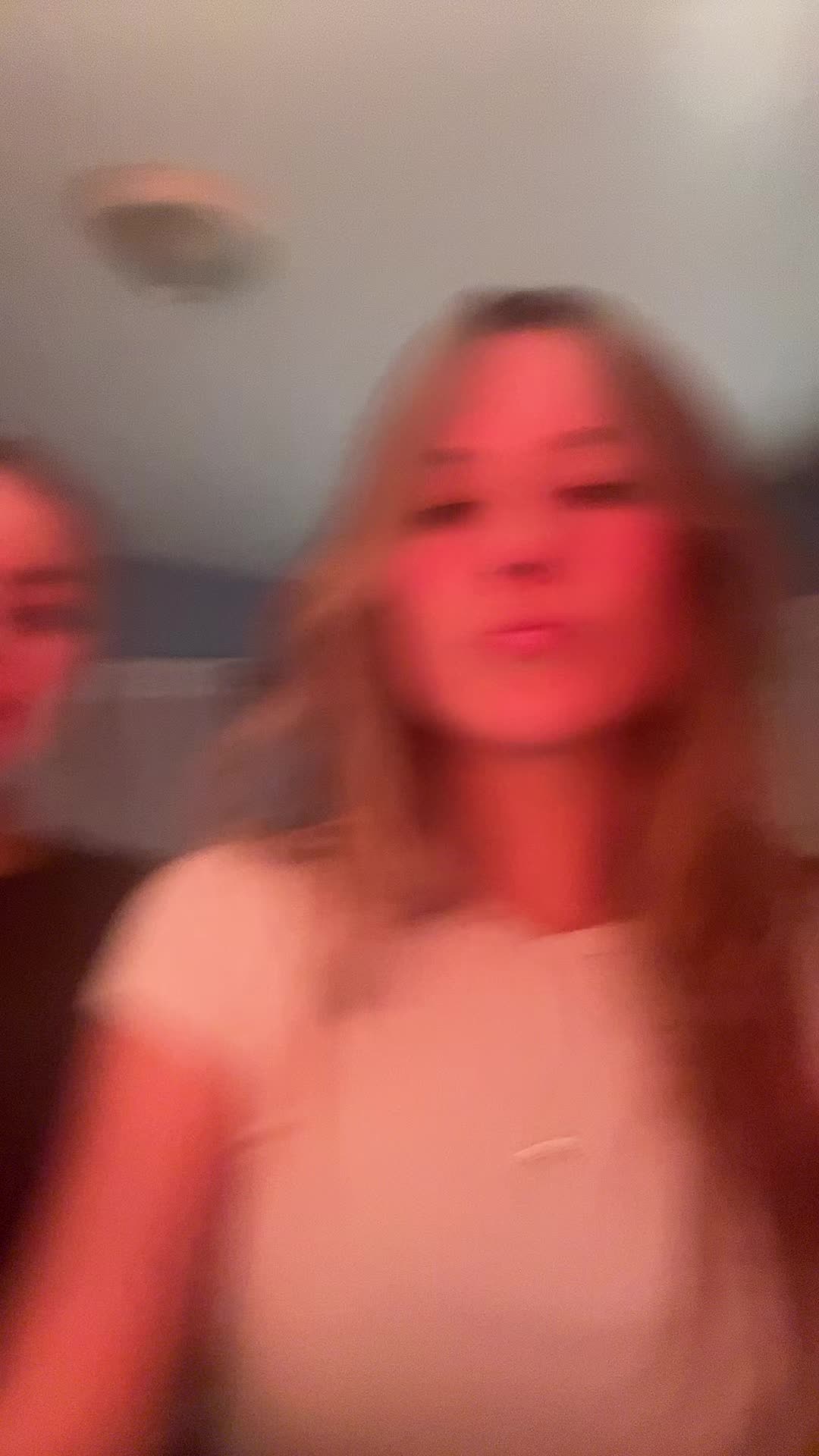 @victoriathevixon