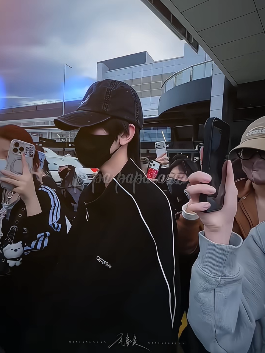 @ɴᴀʜʀᴀ_ʀᴜɪᴊɪᴇᴊɪᴇ🍒
