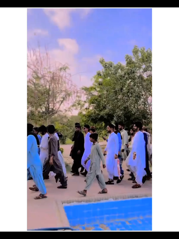 @درندہ ︻╦デ╤━✨💸