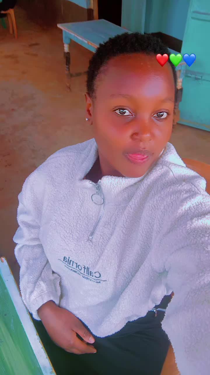 @Tinnah🦋❤️