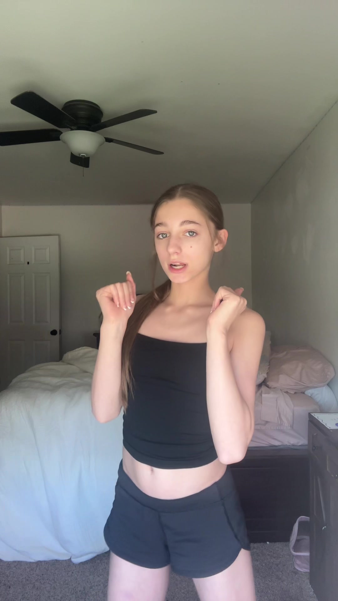 @𝓔𝓿𝓮𝓵𝔂𝓷 🌟💐