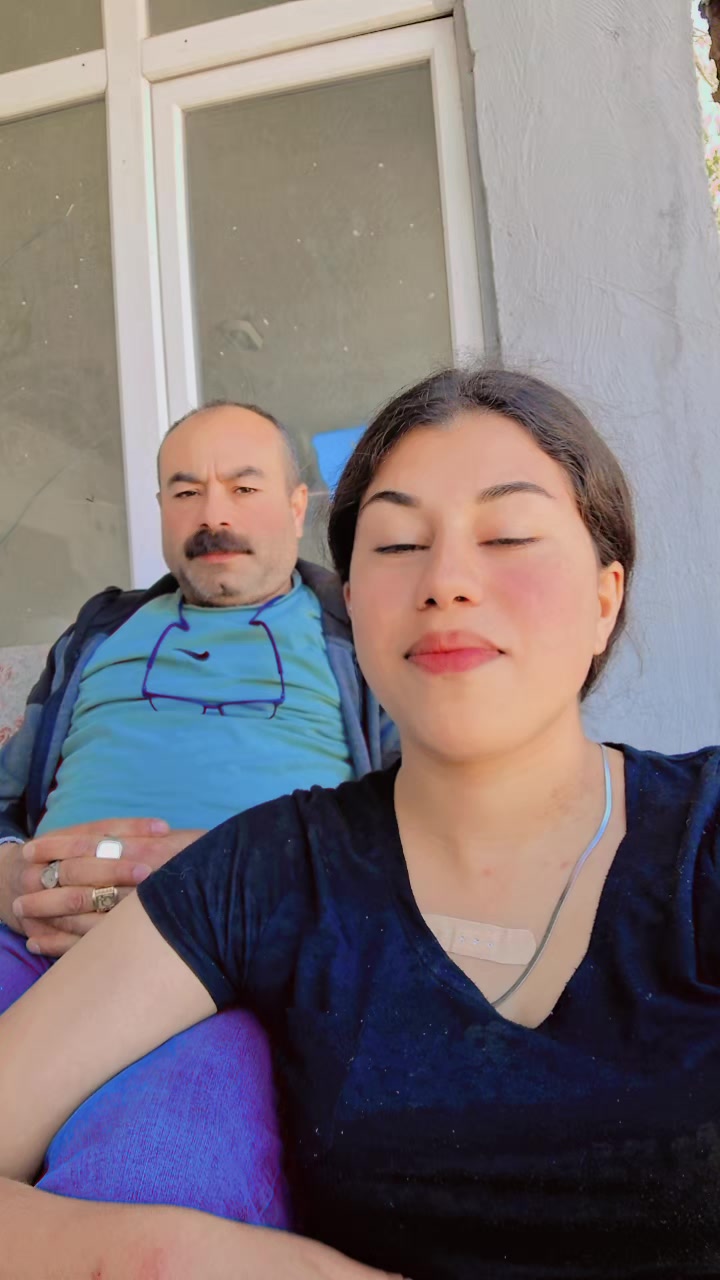 @EFSANENİN  AHMETİ💞