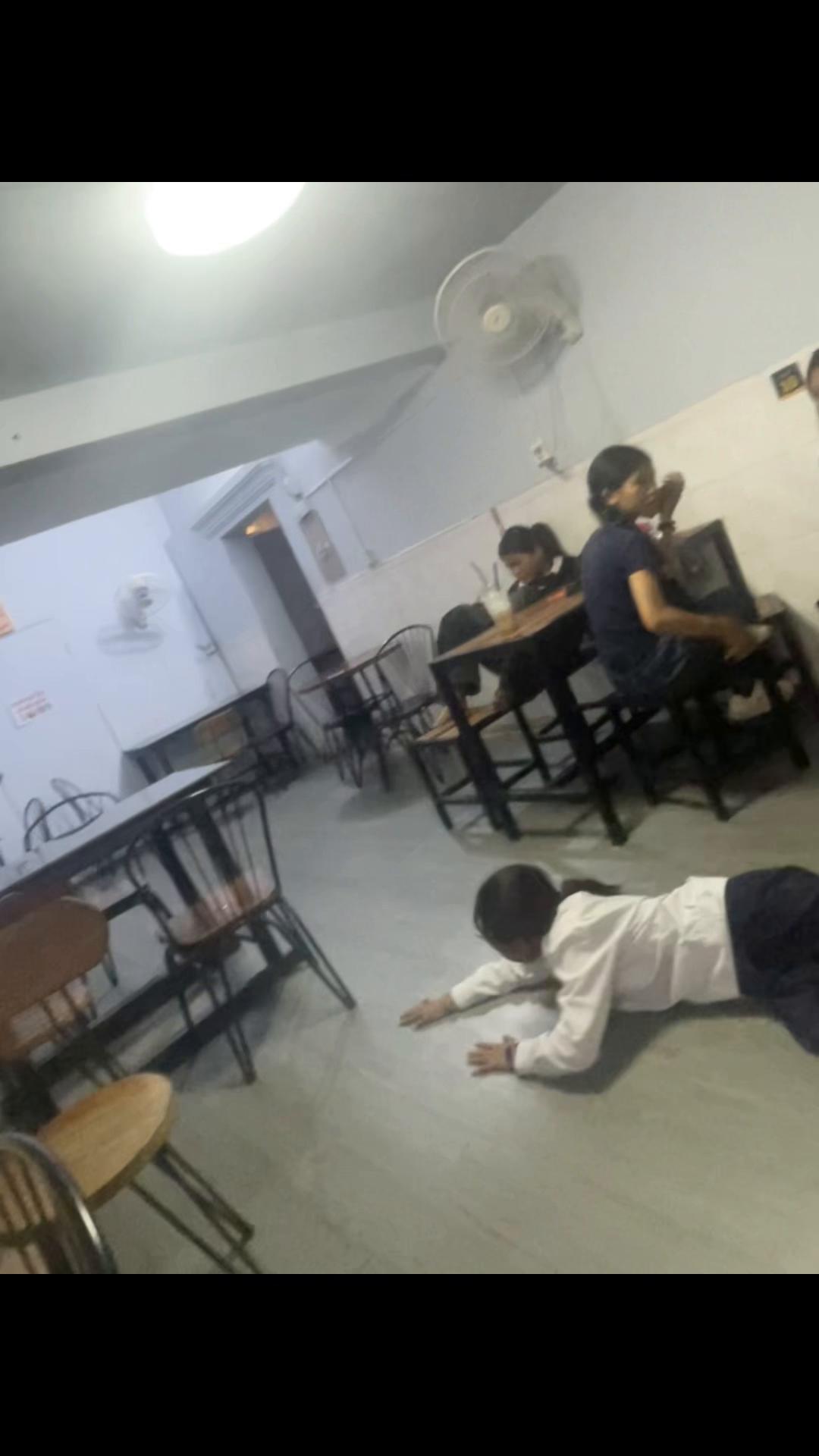 @奇|&bull;𝒒𝒊𝒉𝒂𝒏⋆˚𝜗𝜚˚⋆