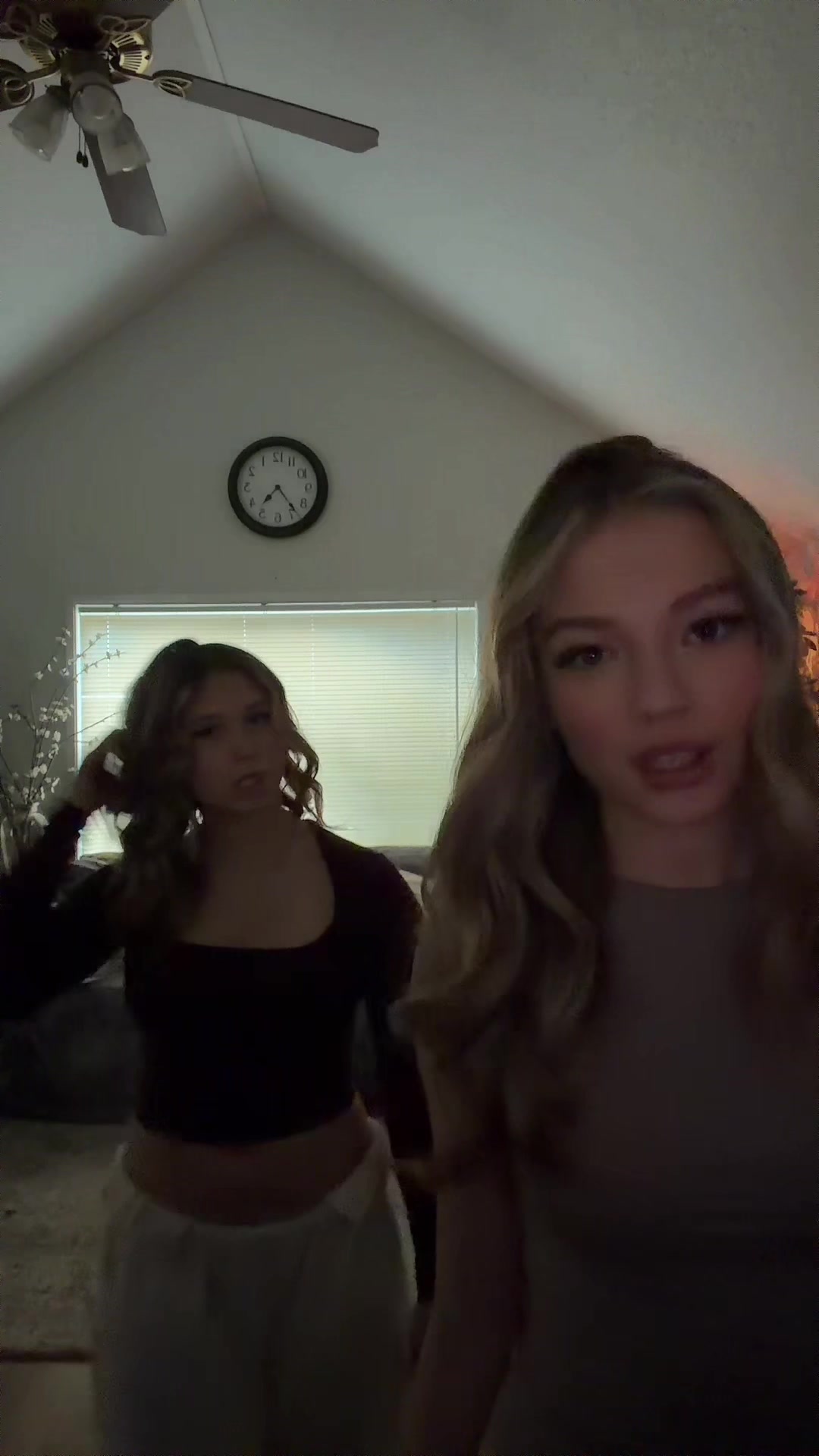 @Mikaela!!🤍