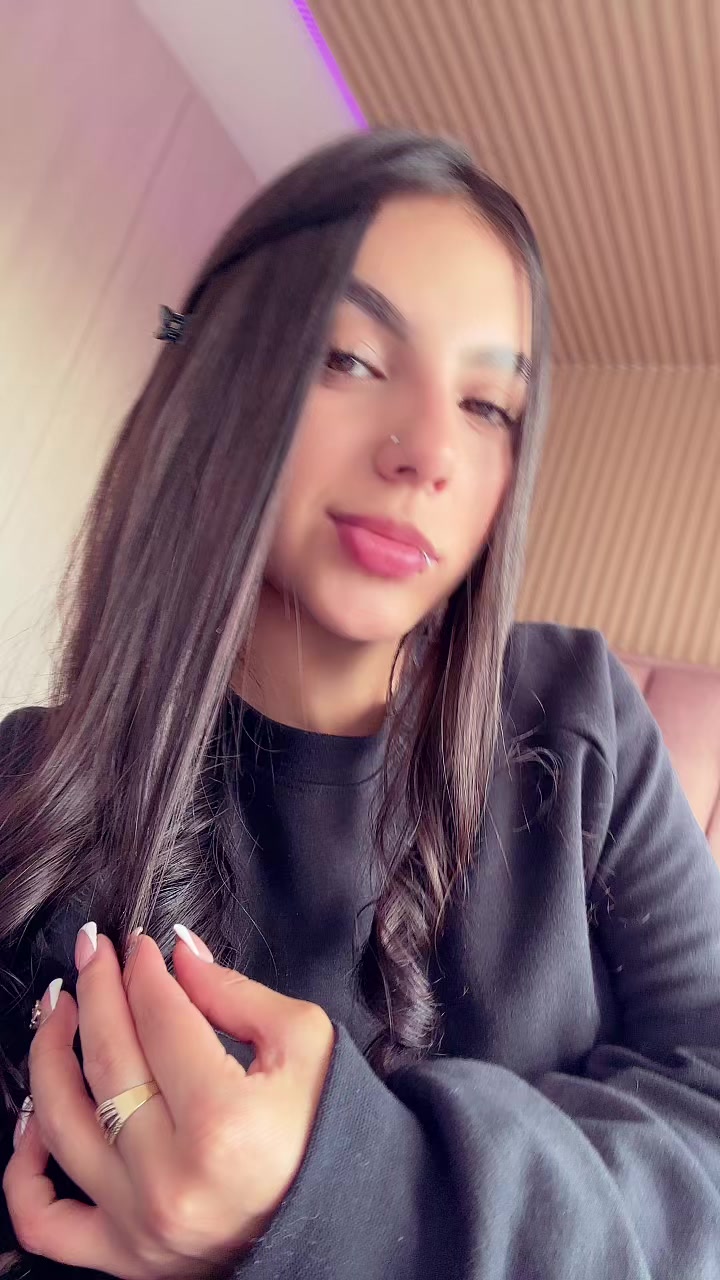 @Ximenita🍒.