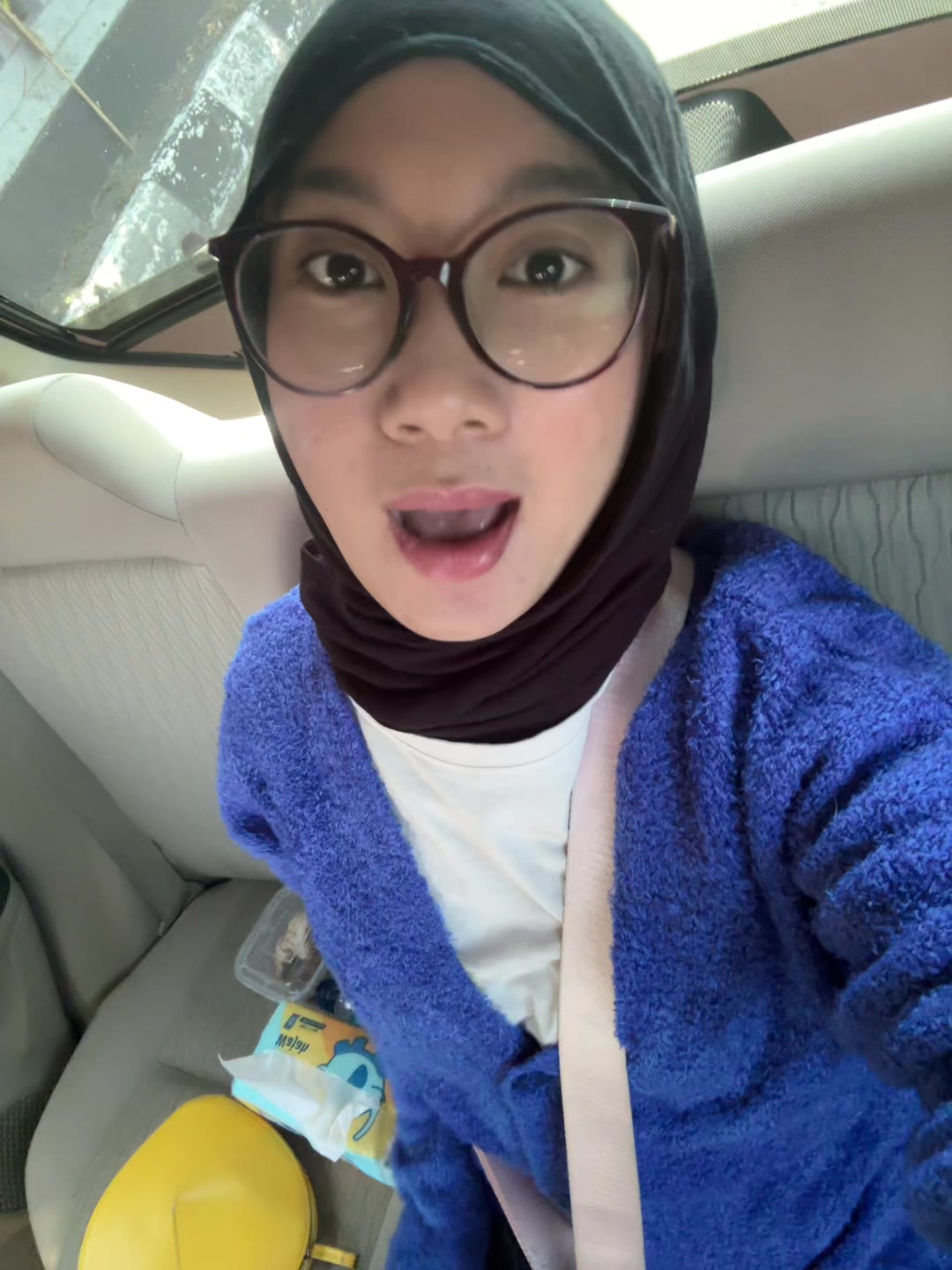 @dhira