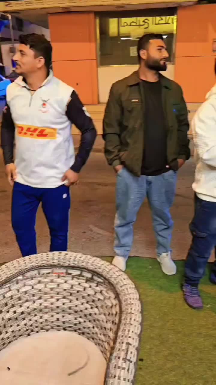 @SHAHBAZY😜🫡🇧🇭