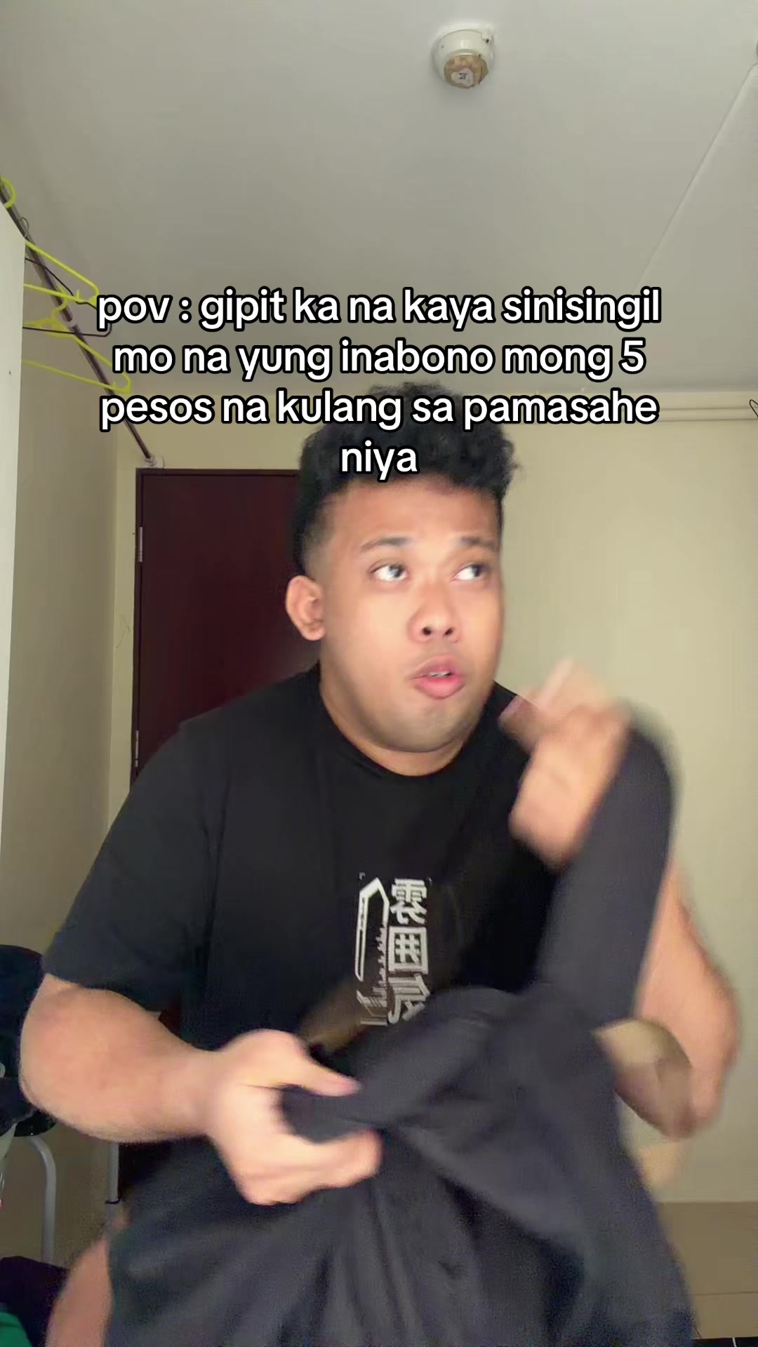 @Meong Lipbite
