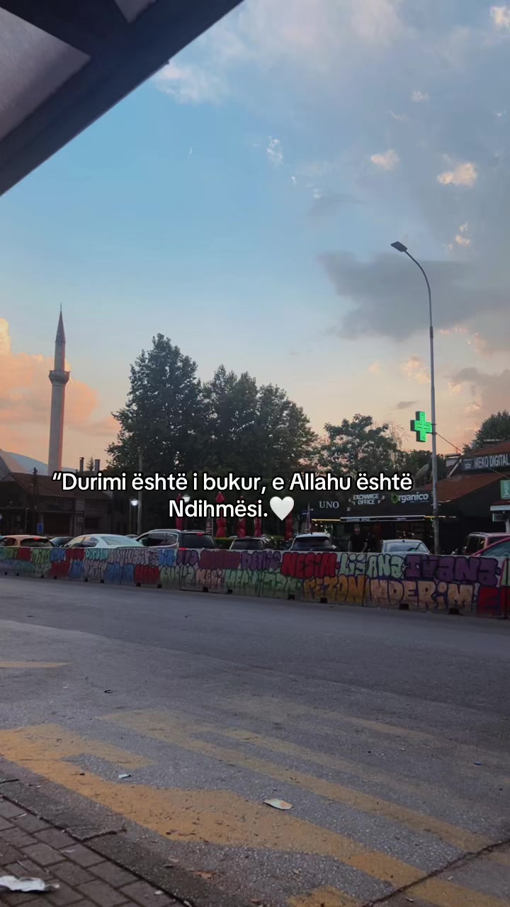 @𝒵𝑒𝓁𝒾𝒽𝒶 🦋
