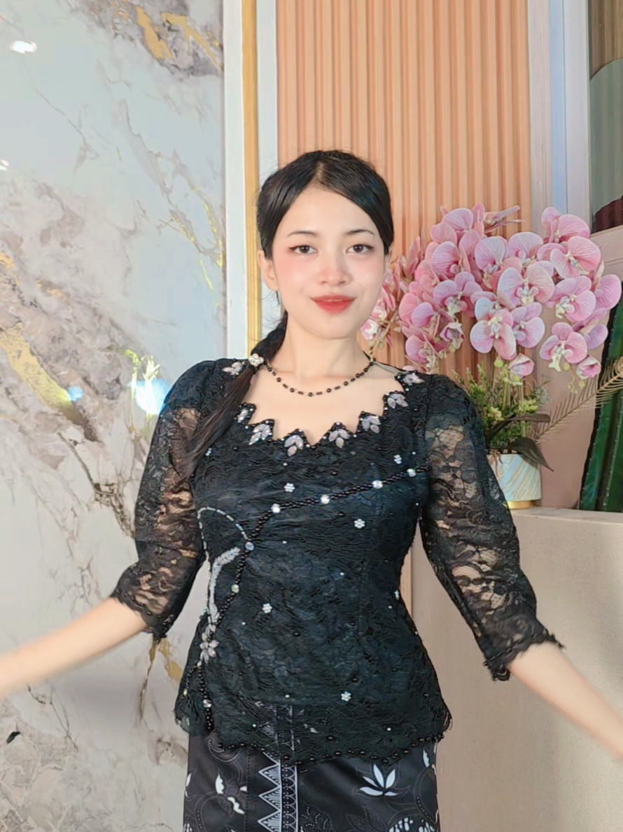 @Exclusive Kebaya