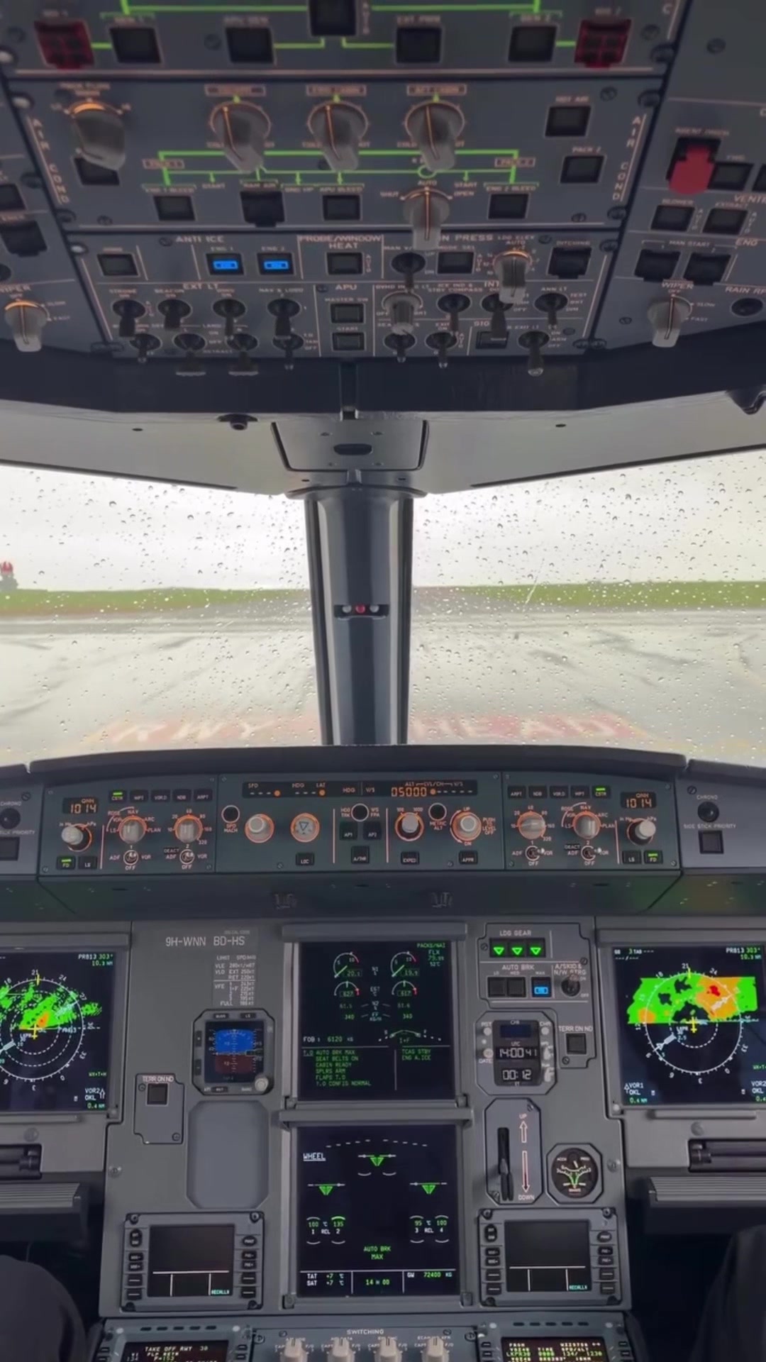@Pilot-Sandra👩✈️✈