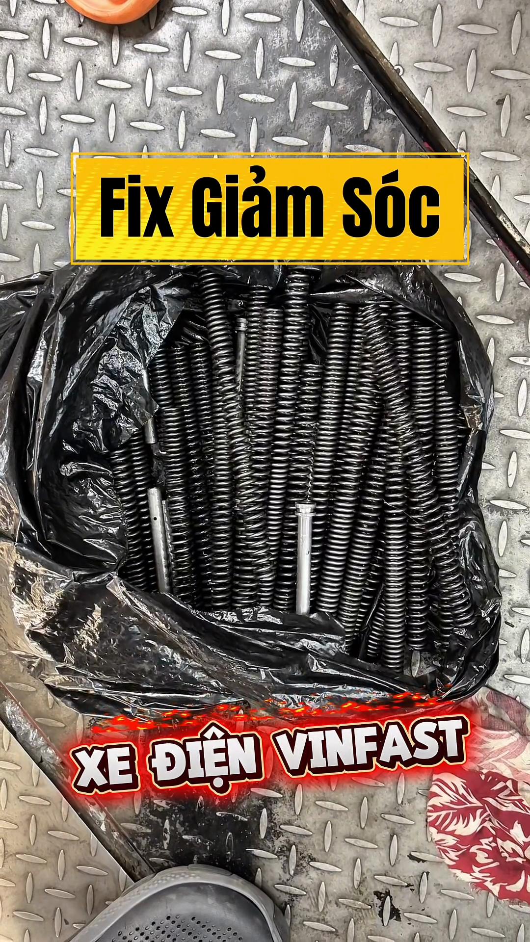@Thần Sấm Độ Xe Điện