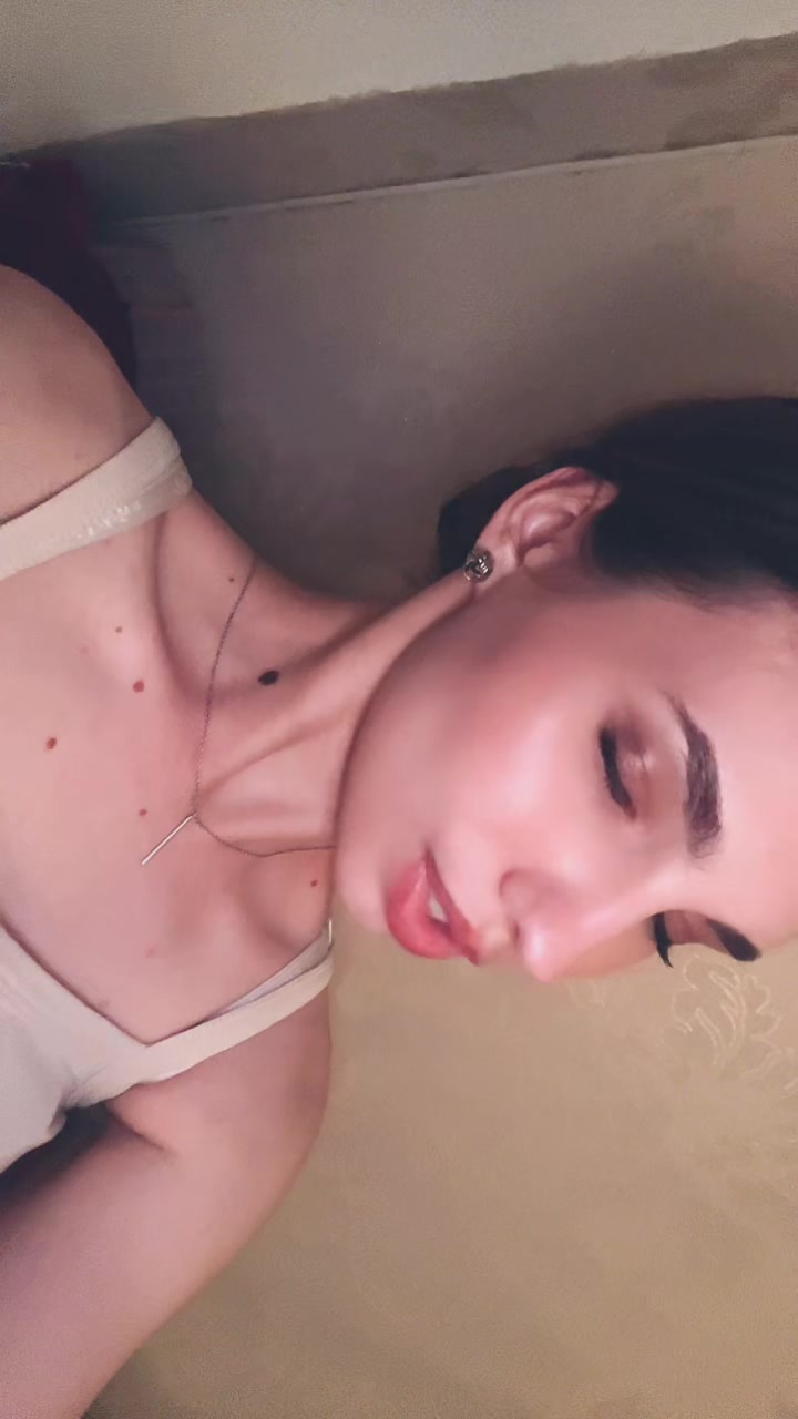 @sanyaaa
