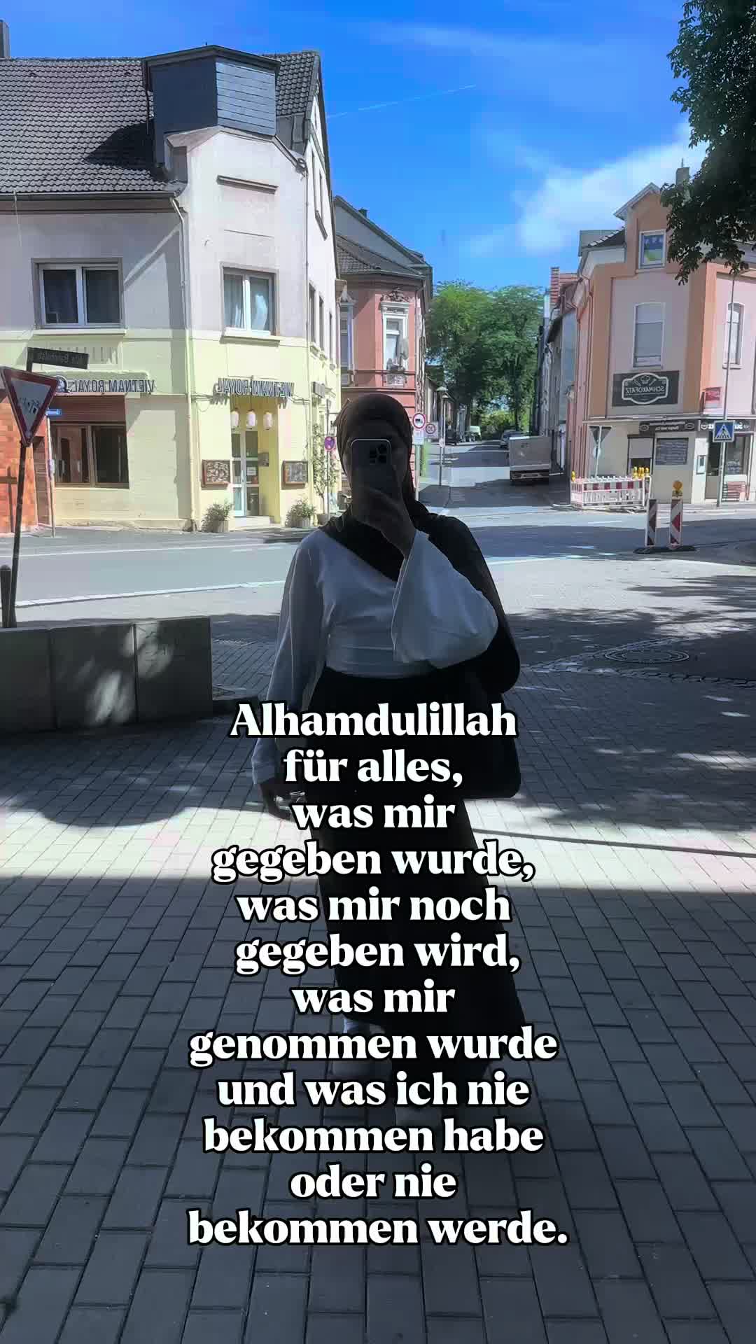@Ayiseven