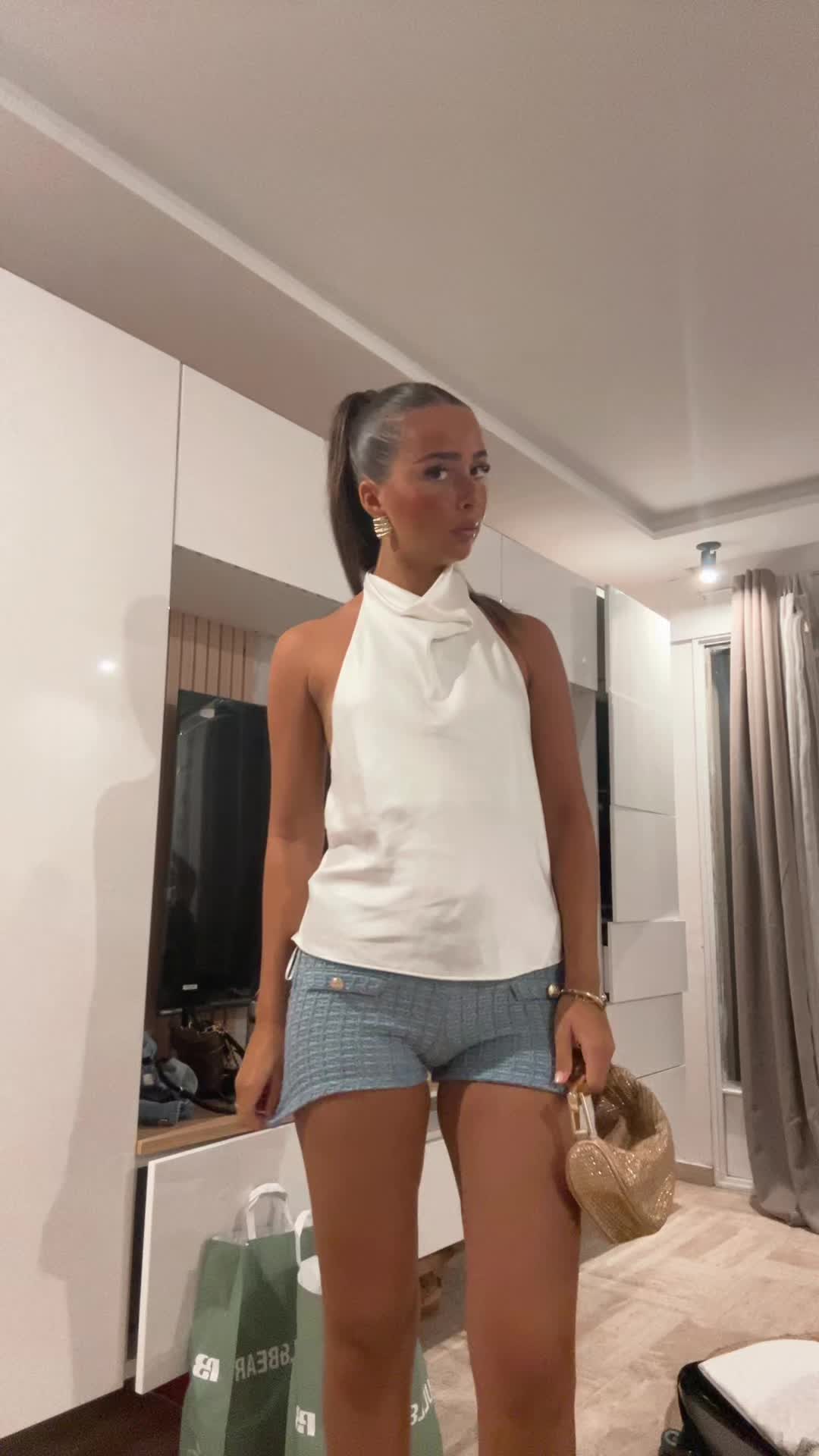 @Sharonnnnh