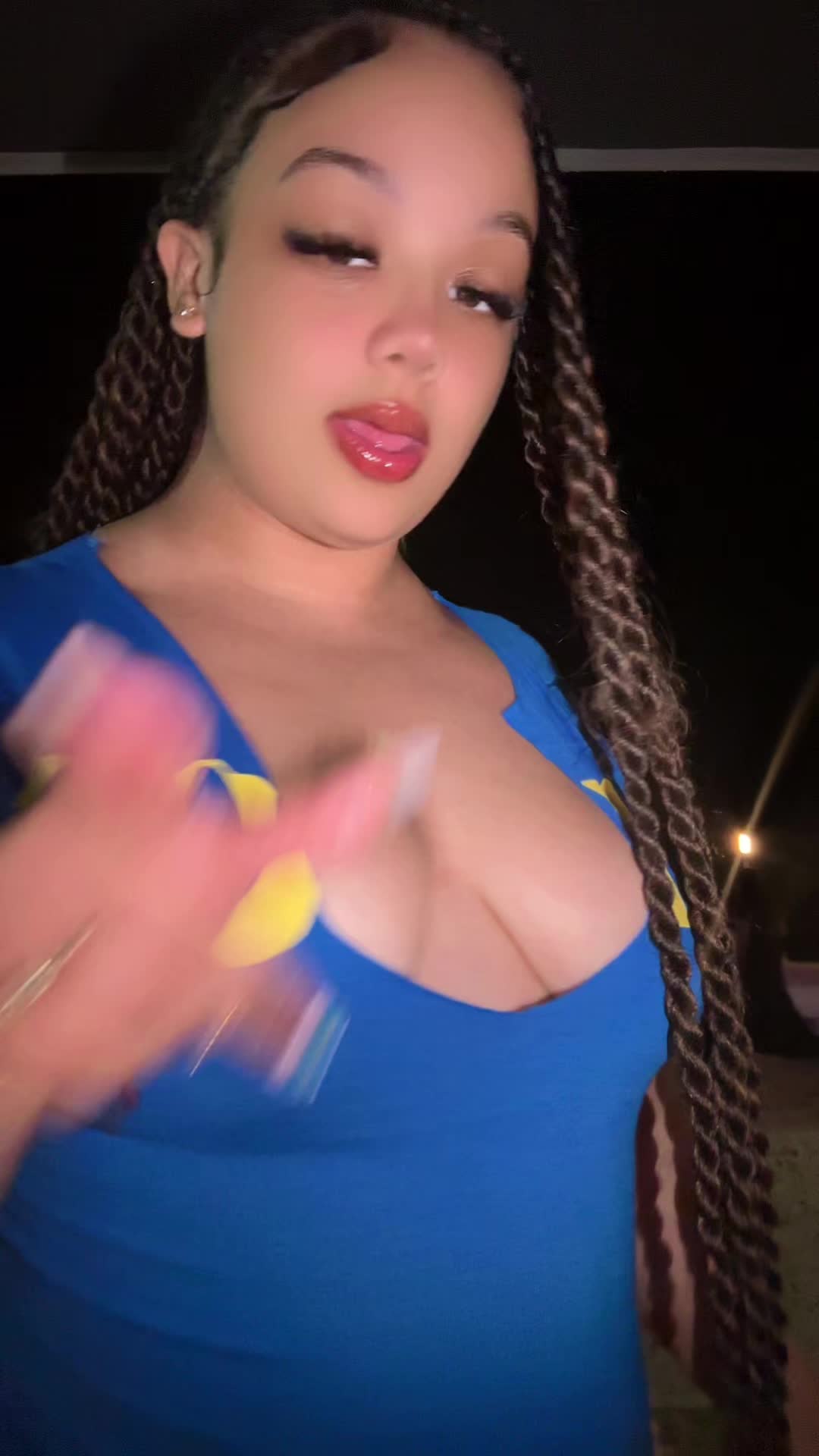 @Manuela❤️