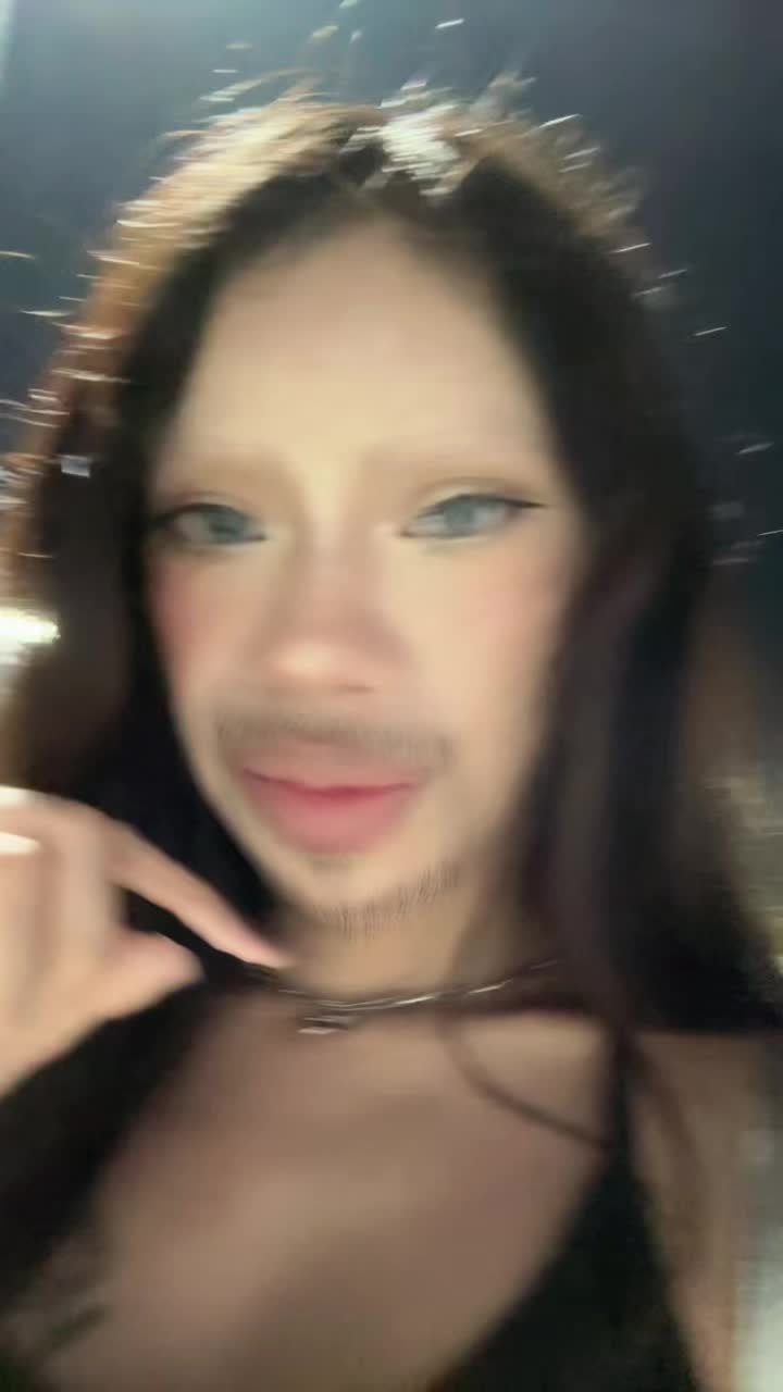 @Moonica🖤 154CM 🌙