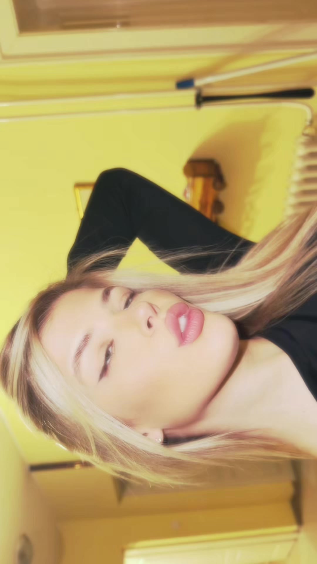 @t